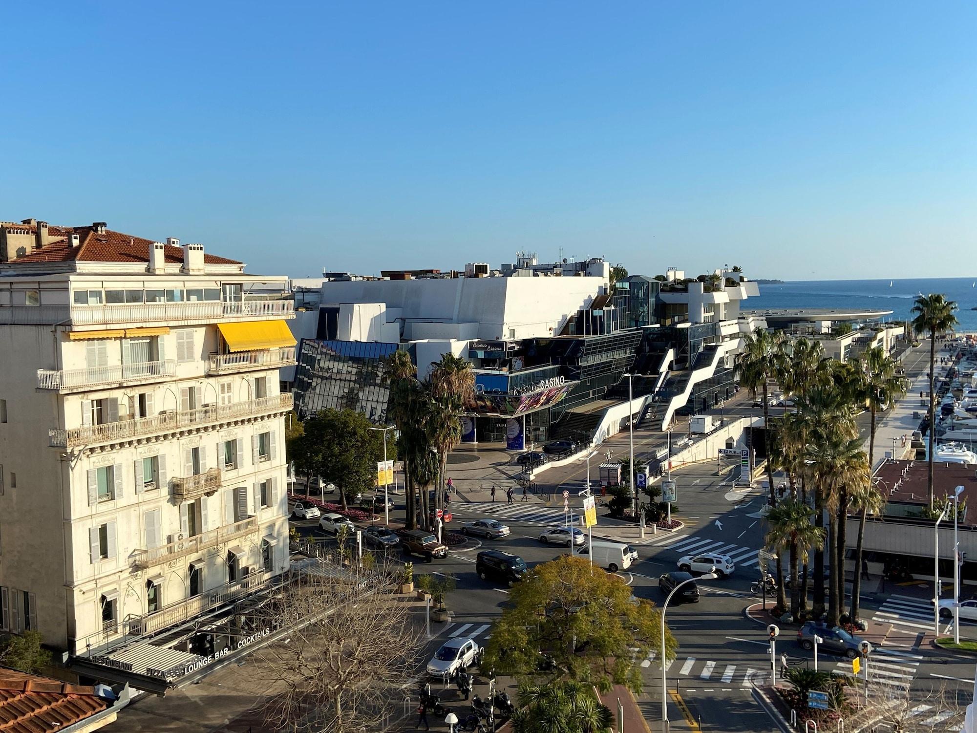 Hotel Splendid Cannes Exterior photo