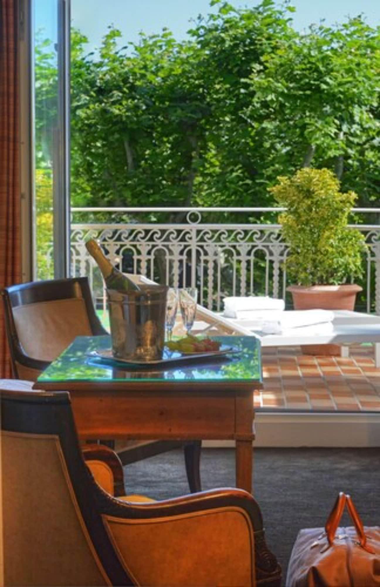 Hotel Splendid Cannes Exterior photo